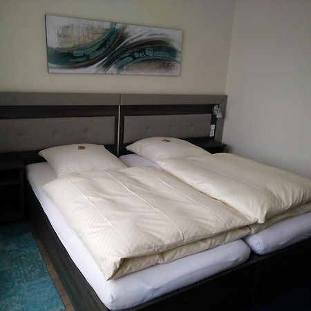 Hotel Alfa Neu-Isenburg Δωμάτιο φωτογραφία