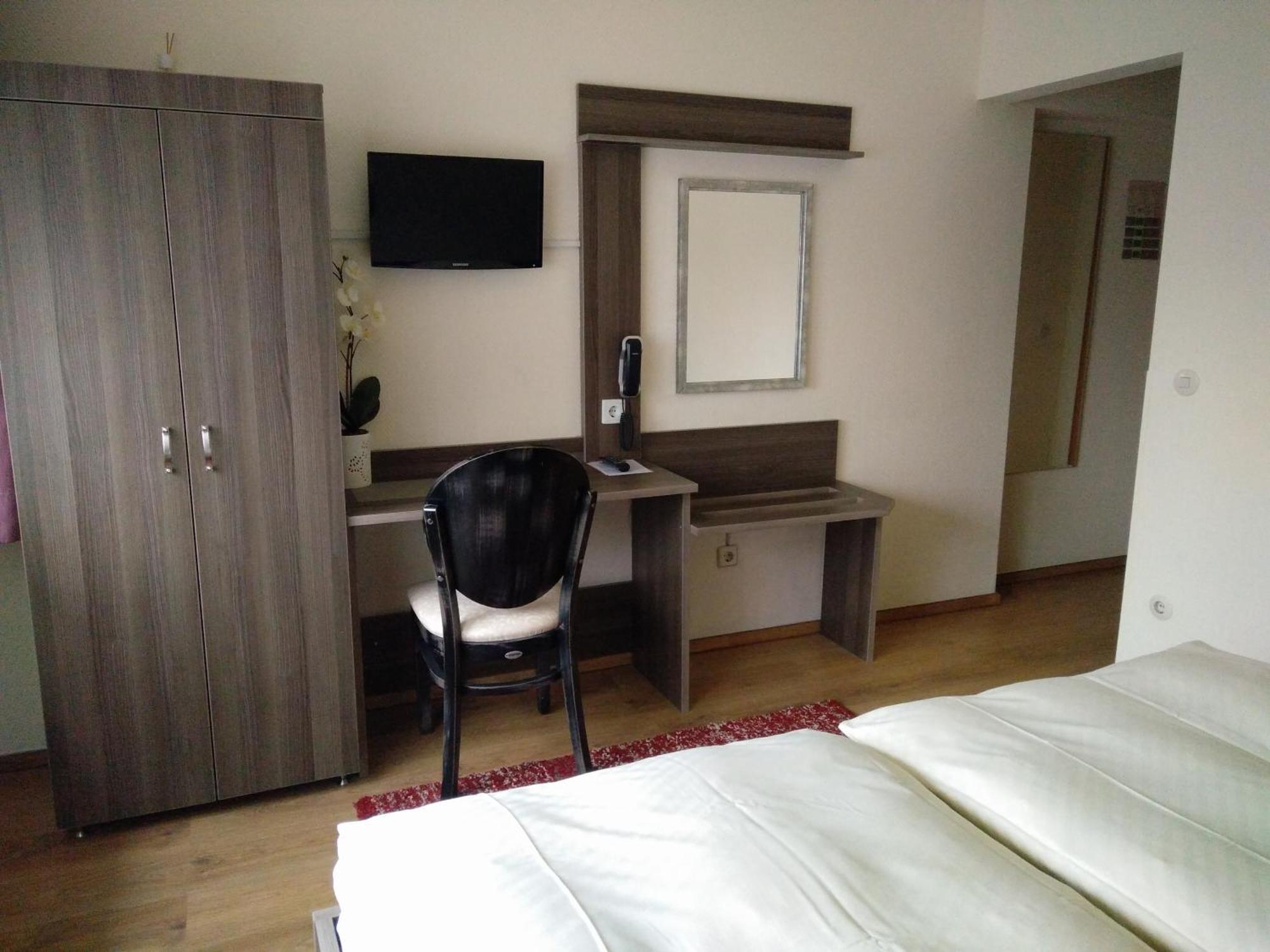 Hotel Alfa Neu-Isenburg Εξωτερικό φωτογραφία