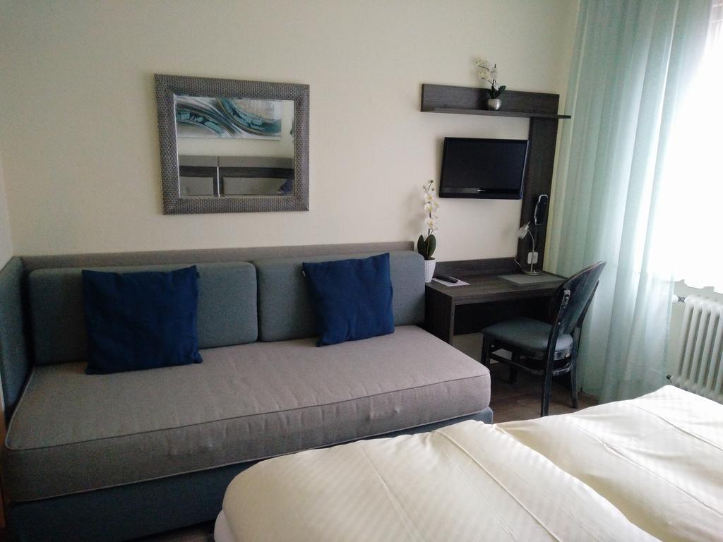 Hotel Alfa Neu-Isenburg Δωμάτιο φωτογραφία
