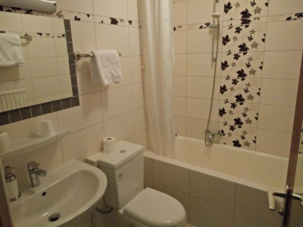 Hotel Alfa Neu-Isenburg Εξωτερικό φωτογραφία