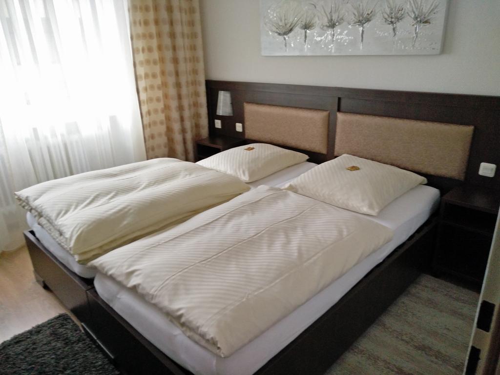 Hotel Alfa Neu-Isenburg Δωμάτιο φωτογραφία