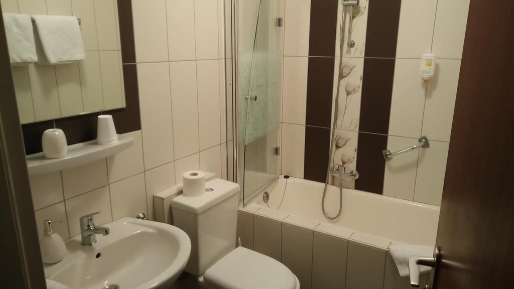Hotel Alfa Neu-Isenburg Εξωτερικό φωτογραφία